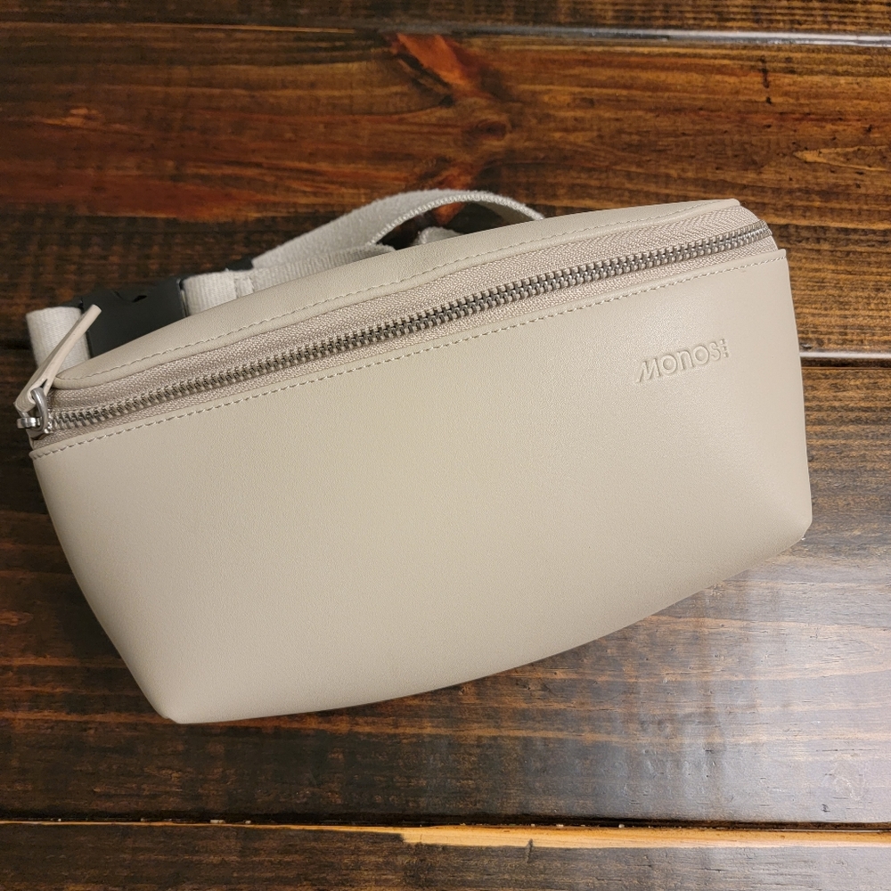 Monos Sling Bag Beige OS